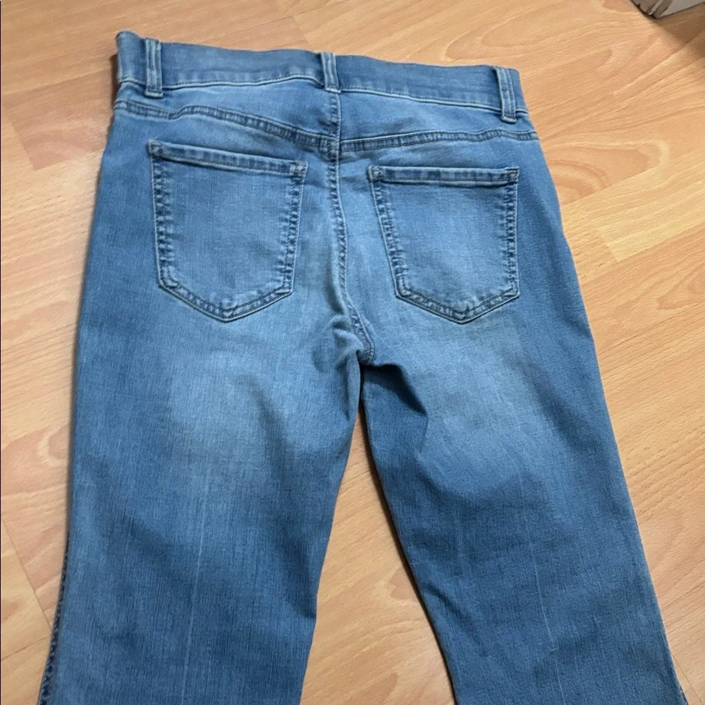 Gloria Vanderbilt Light Blue High Rise Flare Jeans Size 4P - Picture 11 of 12